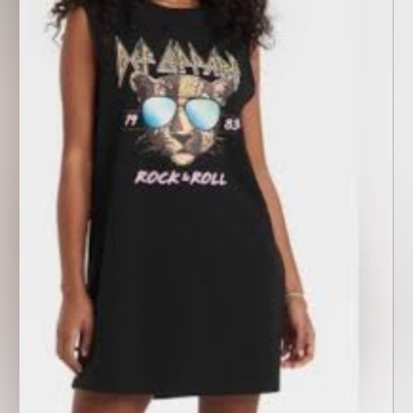 Def leppard Womens shirt Minidress Sz XS Whimsygoth Rock Travel Academia - Picture 1 of 2